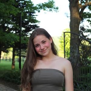 Meet your Posher, Arielle